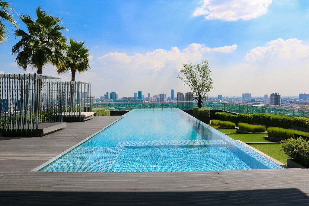 comment avoir une piscine sans liner de qualité