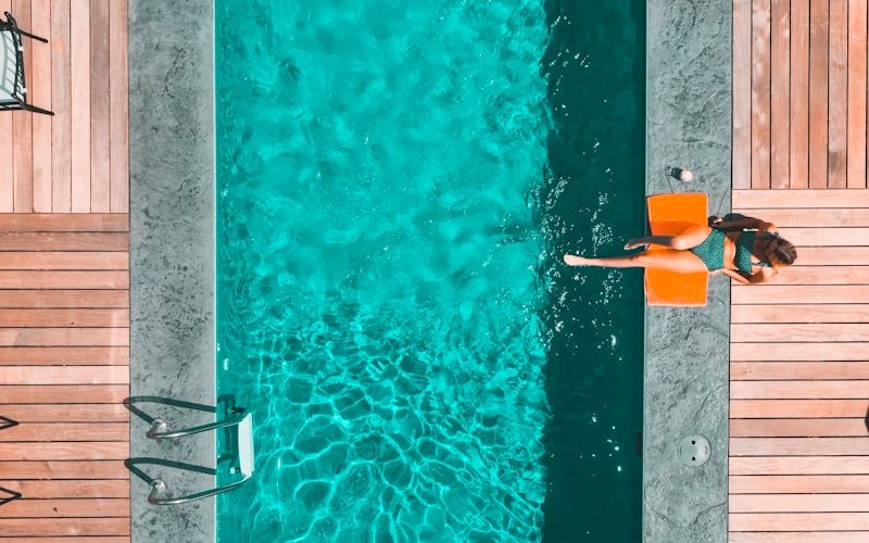 avantages et inconvénients du brome piscine